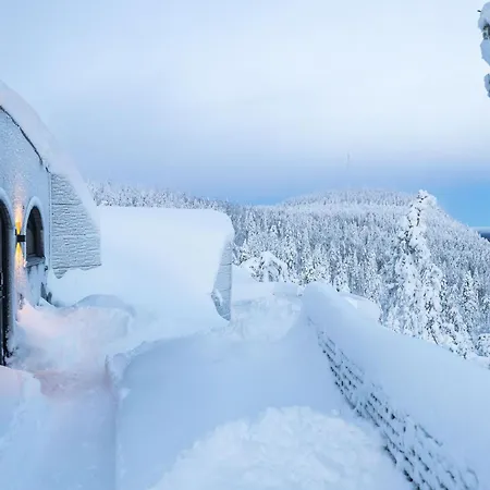 Kaamos Hotelli